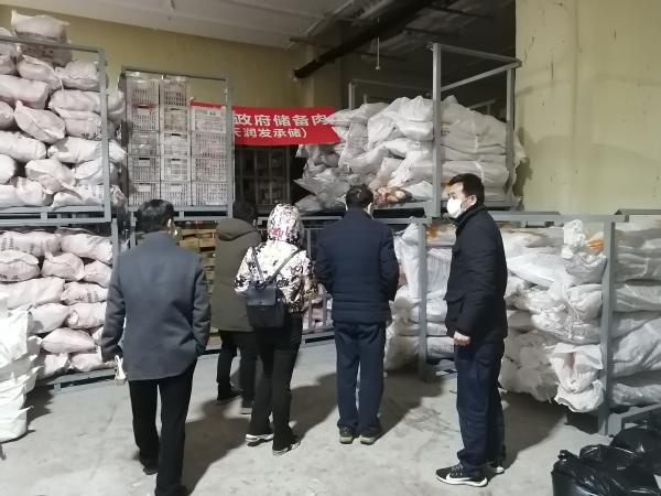 市商务局开展全市冻猪肉储备工作联合专项检查